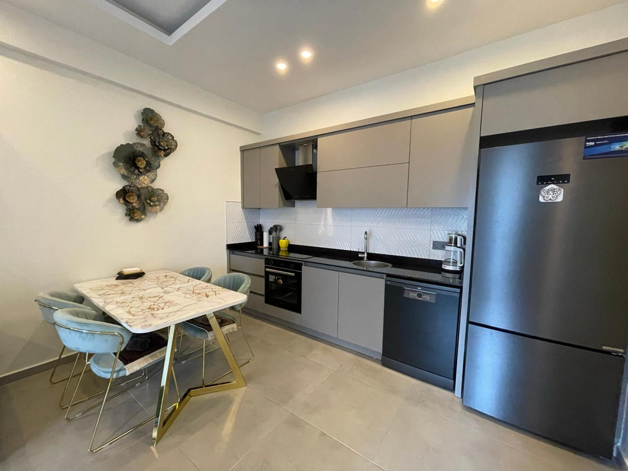 Sa Apartments! 300M To The Beach & Yekta Mall Alanya Exterior photo